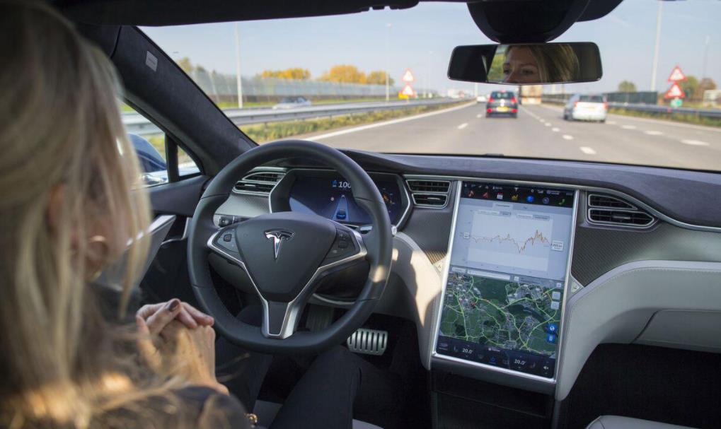 特斯拉Tesla面臨美監管機構壓力，需在7月前披露Autopilot數據