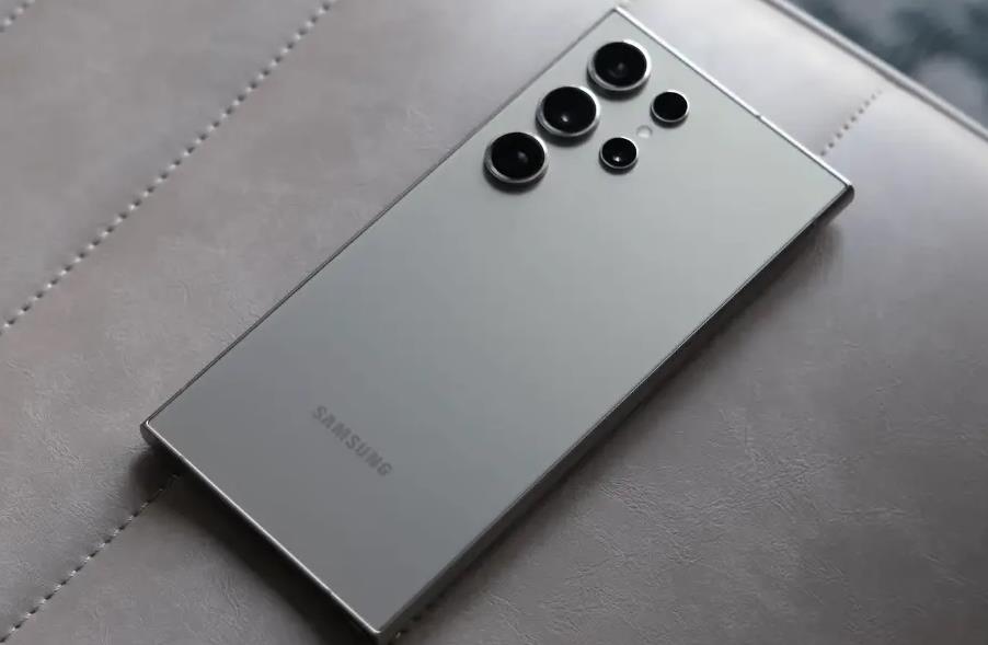 三星Galaxy S25規格曝光：計畫同時採用三種旗艦晶片，首次推出天璣系列