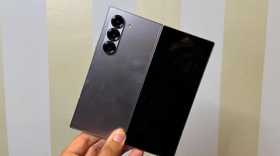 三星Galaxy Z Fold 6怎麼樣：深度解析配置與使用者體驗
