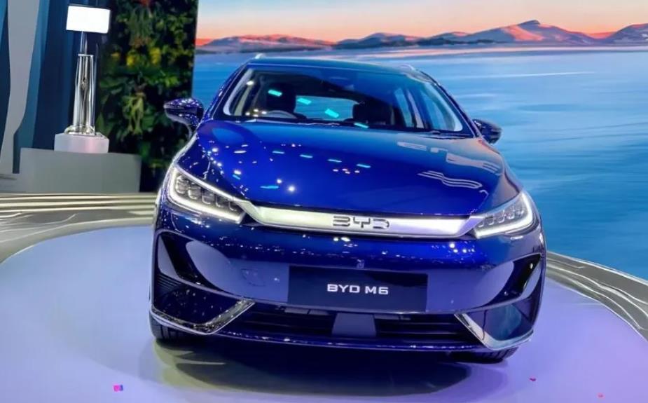 比亞迪M6亮相印尼GIIAS車展，引領純電MPV新紀元