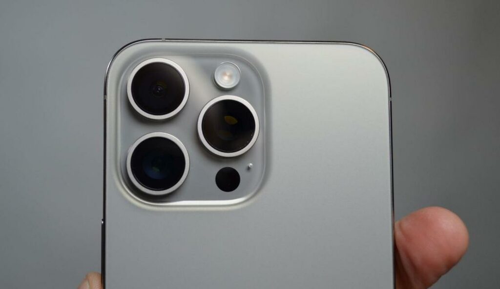 蘋果iPhone 17 Pro傳聞：或搭載可變光圈，攝影體驗再升級