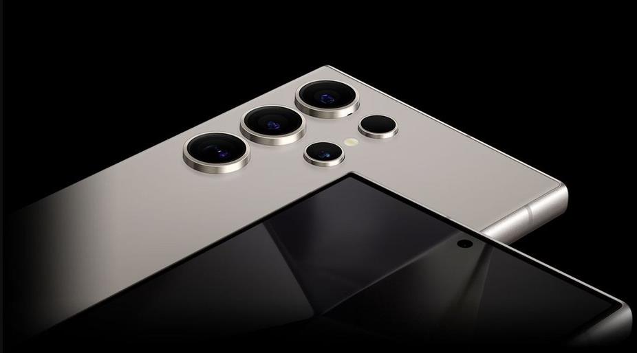 三星Galaxy S25 Ultra爆料：史上最高螢幕佔比，手感全面升級