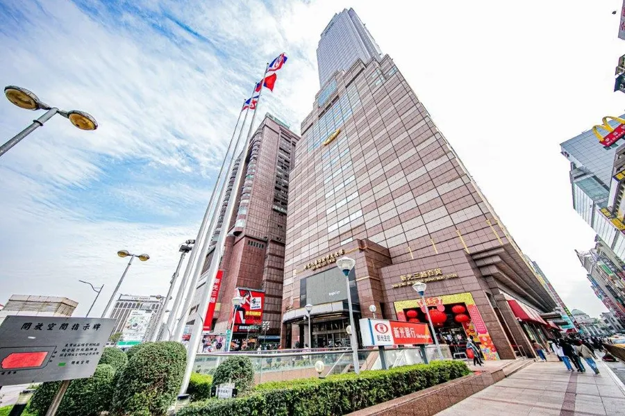 新光金、台新金合併案生變，臺灣證交所宣布22日起暫停交易