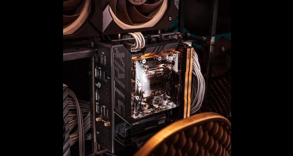 NVIDIA發表《黑神話：悟空》主題高階電腦主機