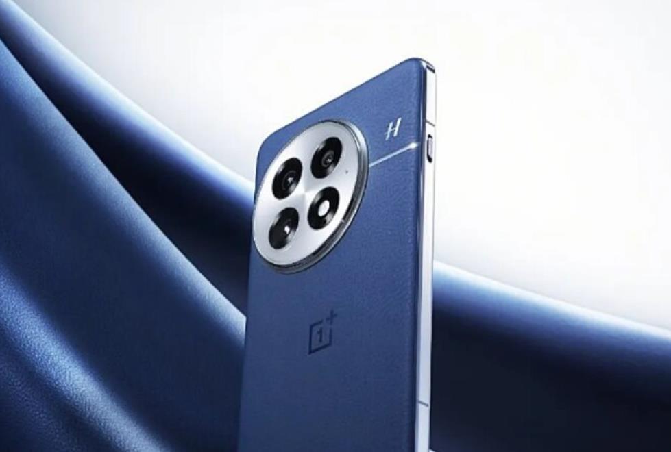 一加預告國際版OnePlus 13系列發佈時間：將於2025年1月7日發布