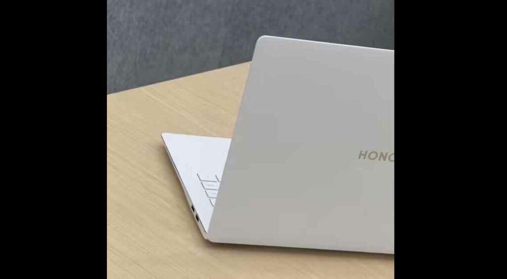 榮耀MagicBook Pro 14筆記本曝光：3.1K護眼屏+新酷睿處理器
