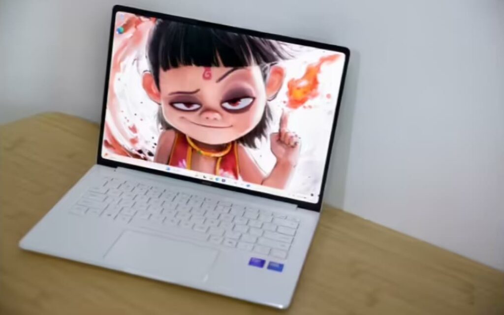榮耀MagicBook Pro 14外觀曝光：純白C面+窄邊螢幕設計